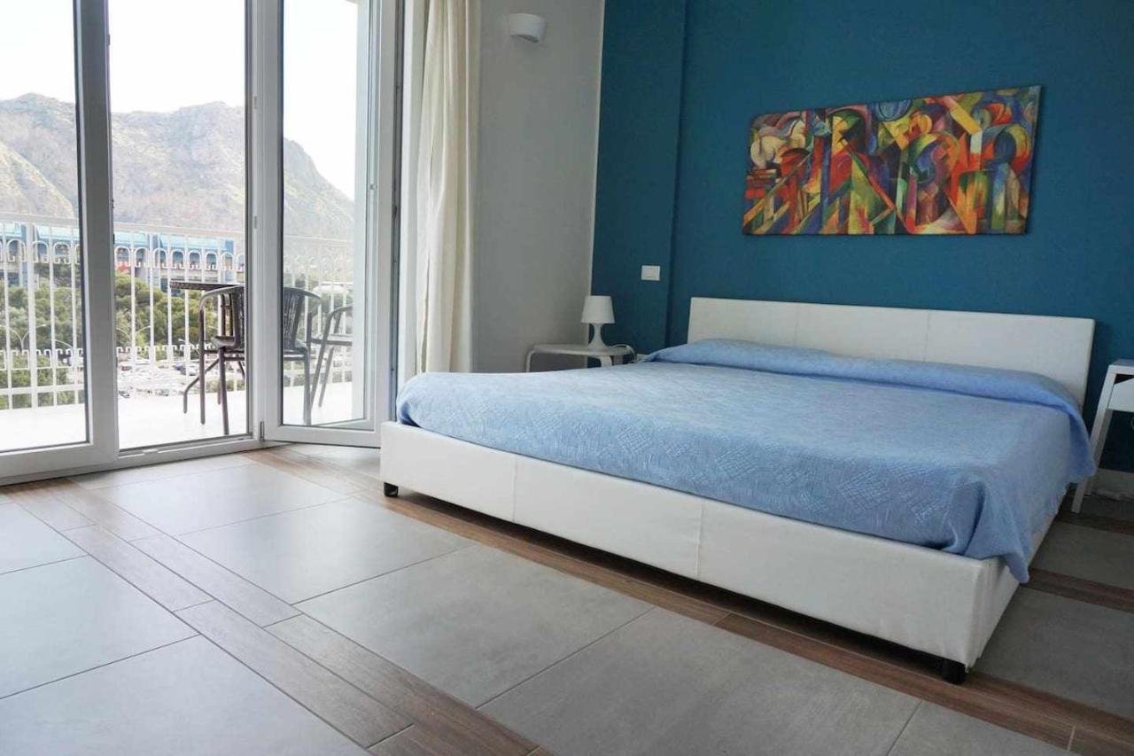 Favorita Apartment *