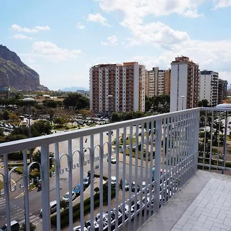 Favorita Suites Palermo Exterior photo